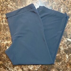 George Women's Size 18 Navy Sansabelt Closure Dress Pants with Back Pockets